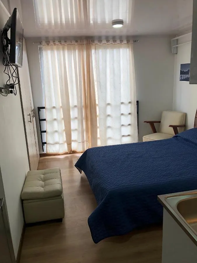 Apt calle 75 302 Bogotá Colombia